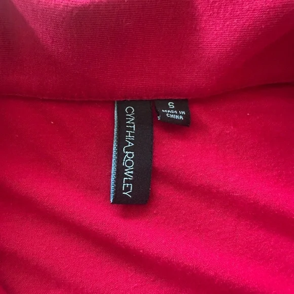 Cynthia Rowley 2pc Long PJ’s in Candy Apple Red w/White Embroidered Piping - SM - Picture 8 of 12